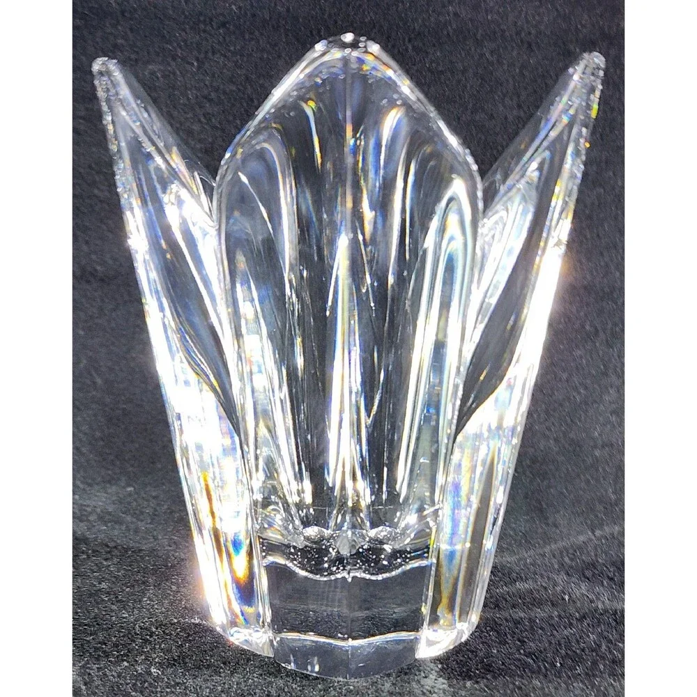 Orrefors Sweden Stunning Crystal ~ LOTUS Flower Vase ~ Signed By Orrefors